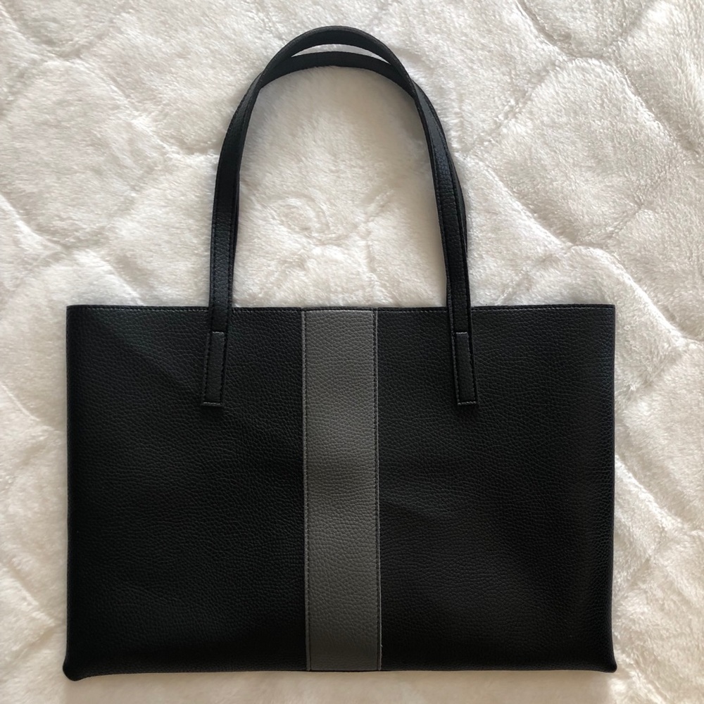 Vince Camuto Luck Tote